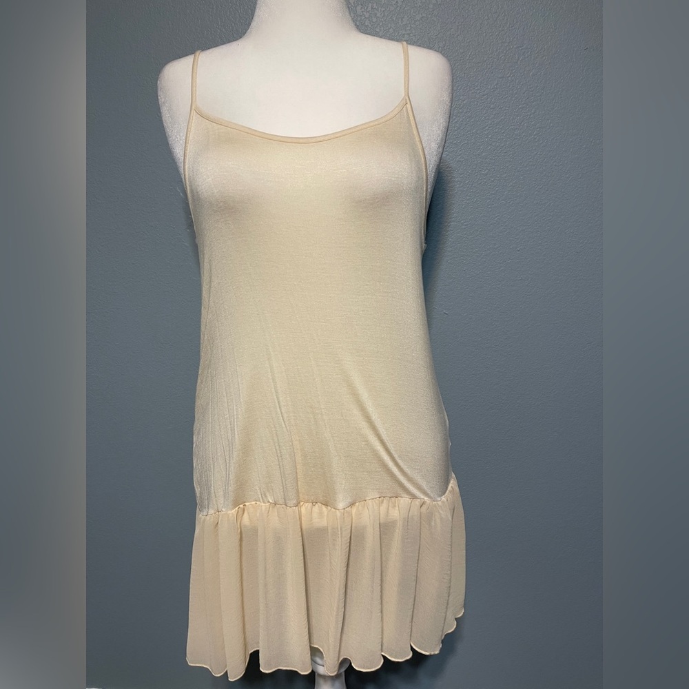 Anthropologie Ivory Cami Tank Ruffle Hem Sleeveless Babydoll Top Fairy Large